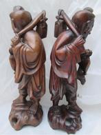 2 Gespiegelde Hardhouten Beelden Chinese? Vissers 21 cm, Antiek en Kunst, Ophalen of Verzenden