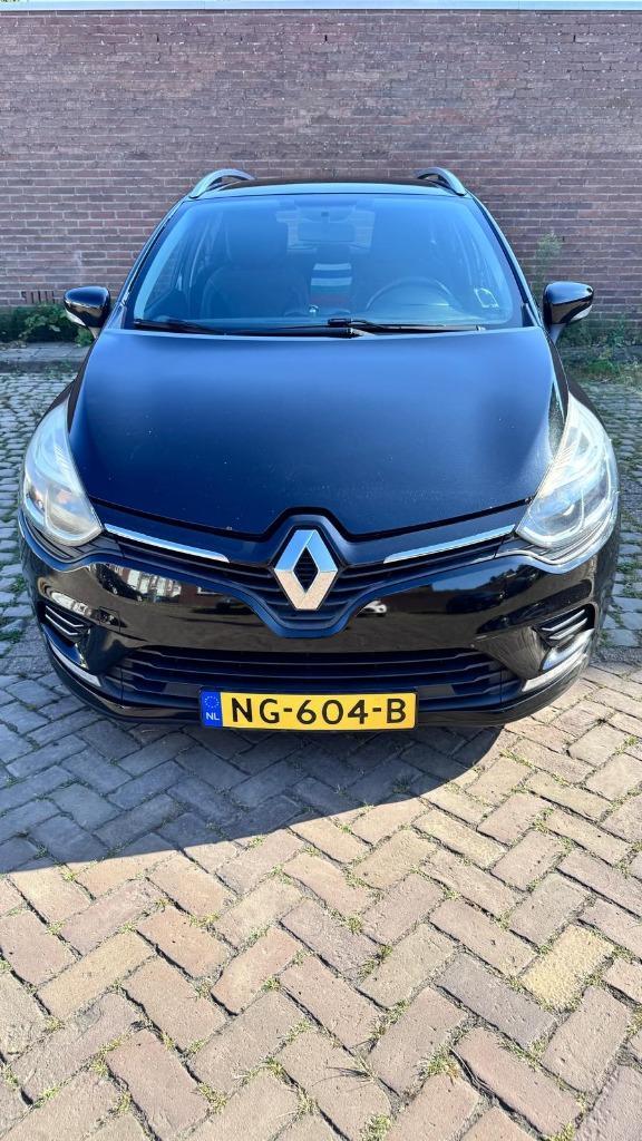 Renault Clio Estate 1.5 DCI 66KW/90PK Eco2 Zen 2017 Zwart, Auto's, Renault, Particulier, Clio, ABS, Adaptieve lichten, Airbags