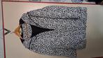 Leuke korte jas,  dalmatier print maat 46., Ophalen of Verzenden, Zo goed als nieuw, Maat 46/48 (XL) of groter, Wit