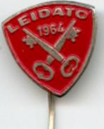 Speldje LEIDATO 1964 LEIDEN LEIDSE SLEUTELS (A5), Verzenden, Gebruikt, Overige onderwerpen