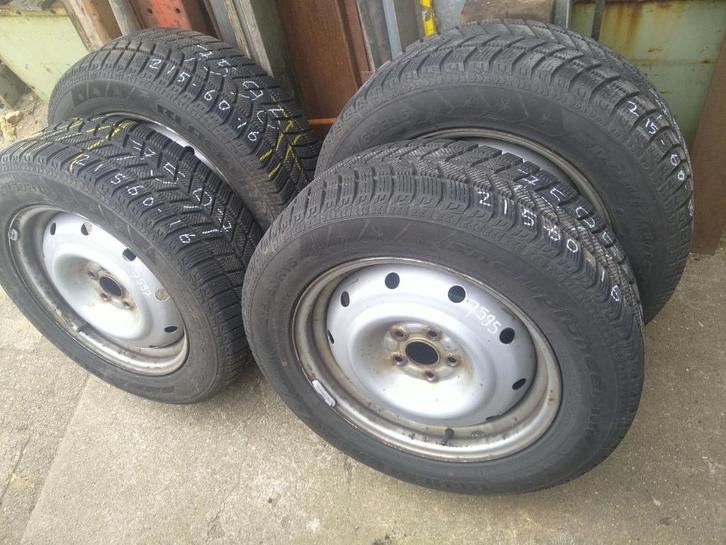 Subaru Forester 16" winterset op velg. winterbanden., Auto-onderdelen, Banden en Velgen, Banden en Velgen, Winterbanden, 16 inch