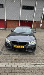 BMW 3-Serie 2.0 320D Touring AUT 2013 Grijs, Auto's, BMW, 745 kg, Achterwielaandrijving, 1995 cc, Zwart