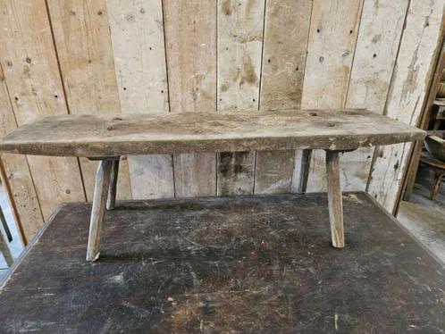 oud bankje ``WOONWINKEL RUSTIEK``, Antiek en Kunst, Antiek | Woonaccessoires, Ophalen of Verzenden
