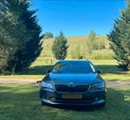 Skoda Superb 1.4 TSI 2018 panoramadak trekhaak, Auto's, Skoda, 74 €/maand, Zwart, 4 cilinders, Origineel Nederlands