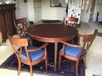 Klassieke eettafel & bijbehorende stoelen, Ophalen, Gebruikt, Klassiek, Rond