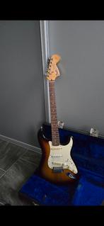 Squier stratocaster met Fender decal., Muziek en Instrumenten, Snaarinstrumenten | Gitaren | Elektrisch, Ophalen of Verzenden