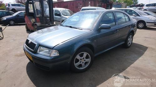 Skoda Octavia 2004 1.9 TDI ALH bak EGR Grijs 9901 onderdelen, Auto-onderdelen, Overige Auto-onderdelen