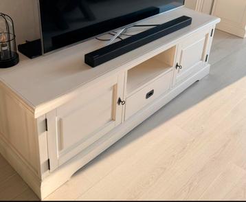 Tv meubel Lakewood De Bommel meubelen beschikbaar voor biedingen