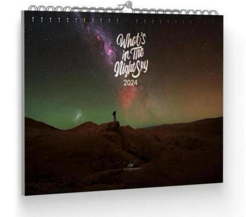 What's in the night sky 2024 foto kalender Alyn Wallace NEW, Diversen, Kalenders, Ophalen of Verzenden