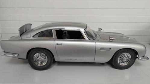 Aston Martin DB5 1:8, Hobby en Vrije tijd, Modelauto's | 1:5 tot 1:12, Gebruikt, Auto, 1:5 t/m 1:8, Ophalen of Verzenden
