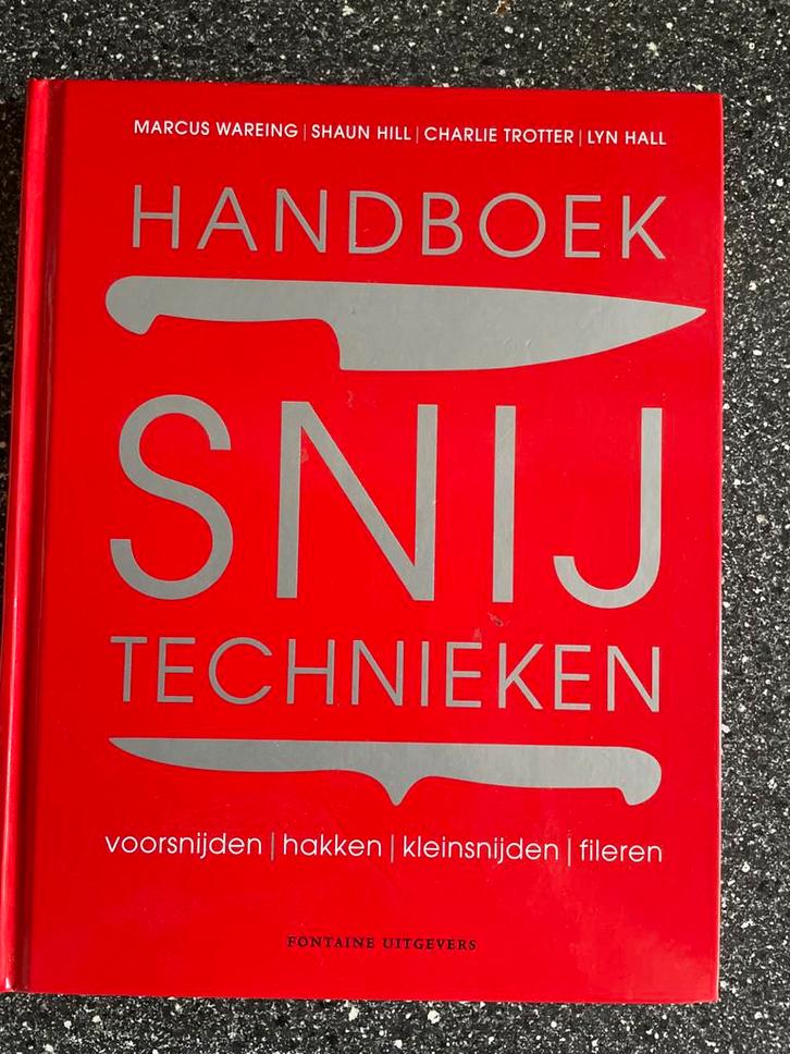 Handboek Snijtechnieken - Marcus Wareing, Boeken, Kookboeken, Zo goed als nieuw, Overige typen, Overige gebieden, Ophalen of Verzenden