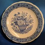 Bord/schaal Delfts aardewerk 30cm, Huis en Inrichting, Keuken | Servies, Ophalen of Verzenden, Zo goed als nieuw, Bord(en), Overige stijlen