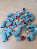 54 bochten, verbindingen, beugels., Doe-het-zelf en Verbouw, Buizen en Afvoer, Ophalen, Afvoer, Pvc, Zo goed als nieuw