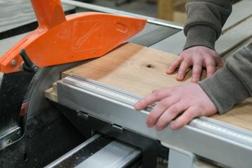 Klusjesman, meubelmaker, timmerman, kleine & grote klussen beschikbaar voor biedingen