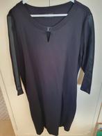 Nauwsluitende zwarte jurk Via Appia Due mt 50, Kleding | Dames, Grote Maten, Ophalen of Verzenden, Zo goed als nieuw, Via Appia Due