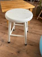 Vintage verpleegsterskruk als bijzettafel of plantentafel, Ophalen, Zo goed als nieuw