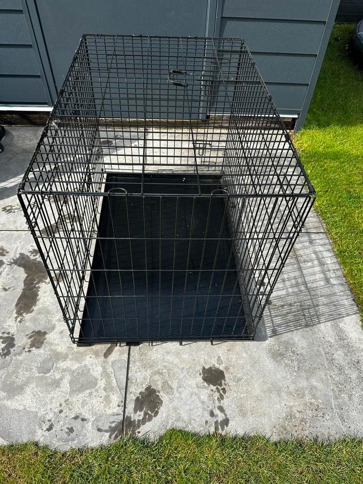 Honden bench groot formaat, Dieren en Toebehoren, Hondenbenches, Gebruikt, Ophalen of Verzenden