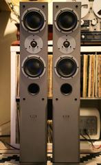 Dynaudio Audience 122 met boekjes en spikes, Gebruikt, 120 watt of meer, Front, Rear of Stereo speakers, Ophalen