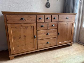 Ikea dressoir beschikbaar voor biedingen