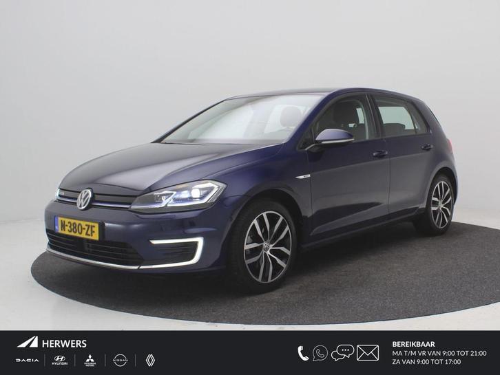 Volkswagen e-Golf e-Golf / SOH 89% / Warmtepomp / Stoelverwa, Auto's, Volkswagen, Bedrijf, Te koop, Golf, ABS, Achteruitrijcamera