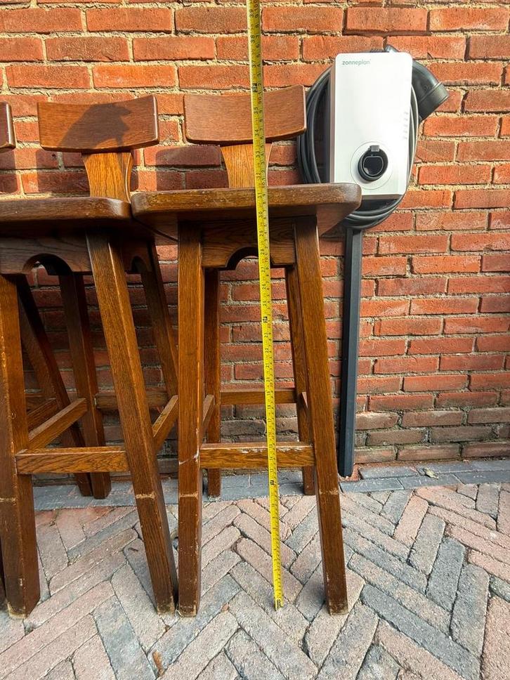 7 Houten Barkrukken - Opknapper, Huis en Inrichting, Barkrukken, Gebruikt, 60 tot 90 cm, Hout, 5 krukken of meer, Ophalen