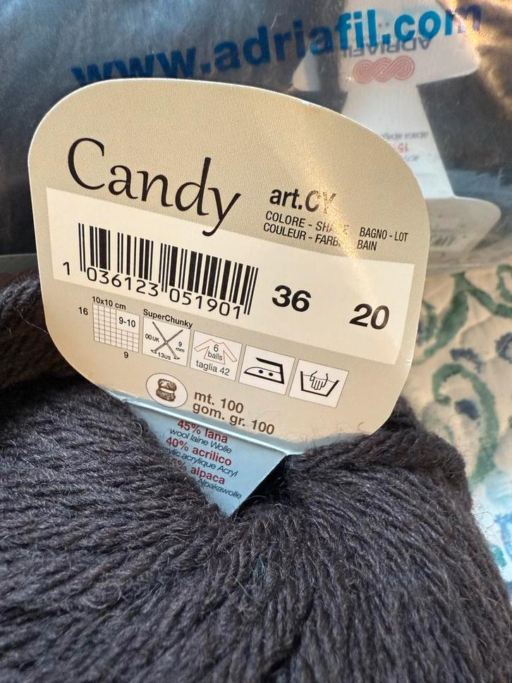 9 bollen Adriafil Chunky wol, bruin, Hobby en Vrije tijd, Breien en Haken, Nieuw, Breien of Haken, Wol of Garen, Ophalen of Verzenden