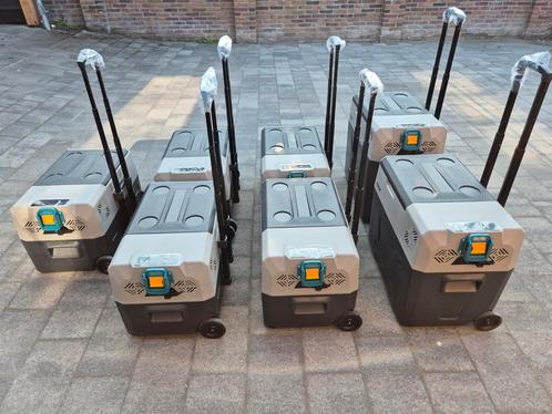 Koelbox op accu (makita). UNIEK! Compressor 18v / 14.4v, Caravans en Kamperen, Koelboxen, Zo goed als nieuw, Elektrisch, Ophalen of Verzenden