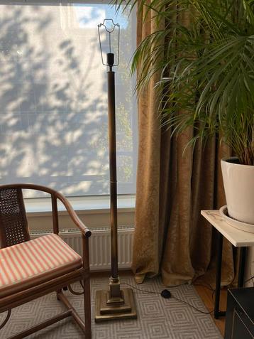 Herda vloerlamp koper kleurig beschikbaar voor biedingen