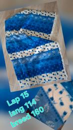 Lap 15..Blauwe Fleece Sof met Bloemen, Hobby en Vrije tijd, Stoffen en Lappen, Overige materialen, Blauw, 120 cm of meer, Nieuw