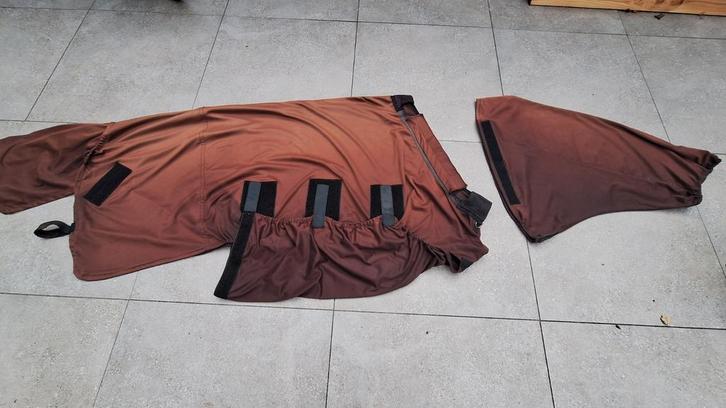 Snuggy Hoods eczeemdeken bruin, Dieren en Toebehoren, Paarden en Pony's | Dekens en Dekjes, Zo goed als nieuw, Ophalen of Verzenden
