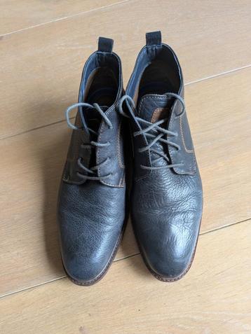 Australian hoge schoenen mt.43 beschikbaar voor biedingen