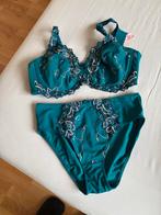 Hunkemöller BH 90D & Broekje M - Ruilen Action snoepjes, Kleding | Dames, Ophalen of Verzenden, Overige kleuren, Setje