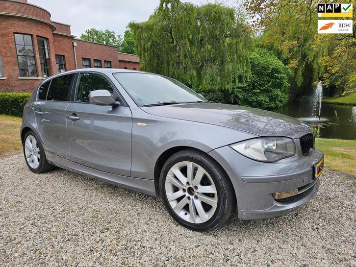 BMW 1-serie 116i edition 5-deurs AIRCO, Auto's, BMW, Bedrijf, Te koop, 1-Serie, ABS, Airbags, Boordcomputer, Centrale vergrendeling