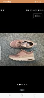 Nike air max, Ophalen of Verzenden, Sneakers of Gympen, Roze, Gedragen