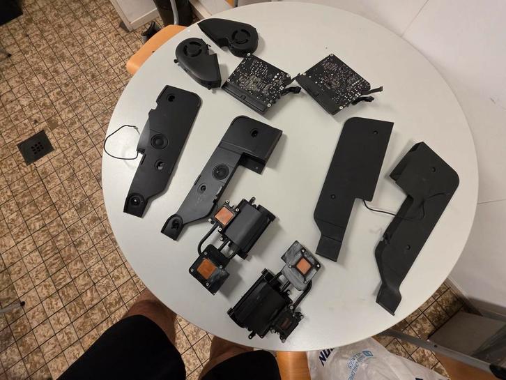 IMAC 27" 2013 - 2015 A1419 Onderdelen Speakers RAM Heat Sink, Computers en Software, Overige Computers en Software, Zo goed als nieuw