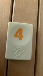 Losse Rummikub steen Gele 4, Ophalen of Verzenden, Zo goed als nieuw