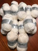 Hollandia wol, 16 bollen! met 30% echte wol 🐑, Ophalen of Verzenden, Zo goed als nieuw, Breien of Haken, Wol of Garen
