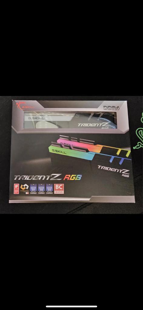 G.Skill Trident Z RGB 64gb ( 2 x 32 GB ), Computers en Software, RAM geheugen, Nieuw, Desktop, 64 GB, DDR4, Ophalen of Verzenden