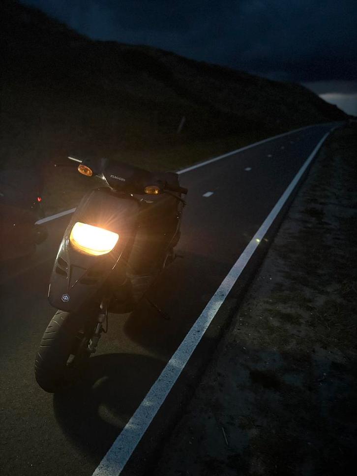 Piaggio Typhoon 125cc A1, Fietsen en Brommers, Scooters | Piaggio, Zo goed als nieuw, Overige modellen, Benzine, Ophalen