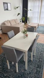 All Table with 4 Chairs and 2 Carpets, Ophalen, Zo goed als nieuw, 4 tot 6 stoelen