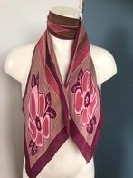 Chester Martin London oud roze zijde sjaal vintage, Ophalen of Verzenden, Zo goed als nieuw, X, Sjaal