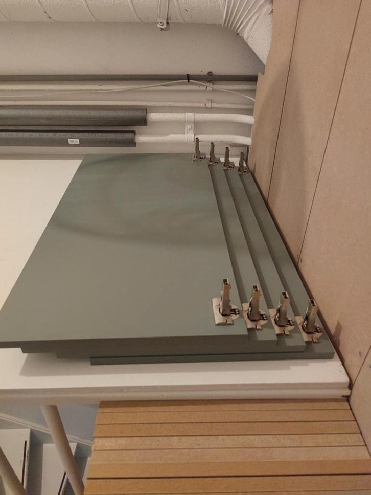 IKEA METHOD Nickebo deurtjes - grijsgroen 40*80cm, Huis en Inrichting, Kasten | Kledingkasten, Zo goed als nieuw, Minder dan 100 cm
