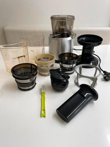 Slowjuicer JuiceMe complete set beschikbaar voor biedingen