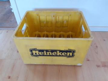 Gele kunststof vintage krat, kist, bierkrat : heineken beschikbaar voor biedingen