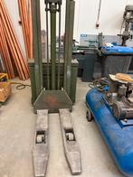 Elektrische stapelaar Jungheinrich EJC, Ophalen