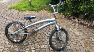 BMX beschikbaar voor biedingen