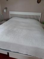 nette witte bedsprei 210 x 240, Gebruikt, Wit, Tweepersoons, Ophalen of Verzenden