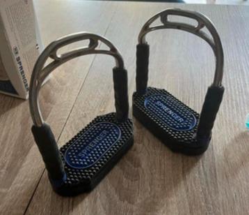 Bow Balance nieuw in doos beschikbaar voor biedingen