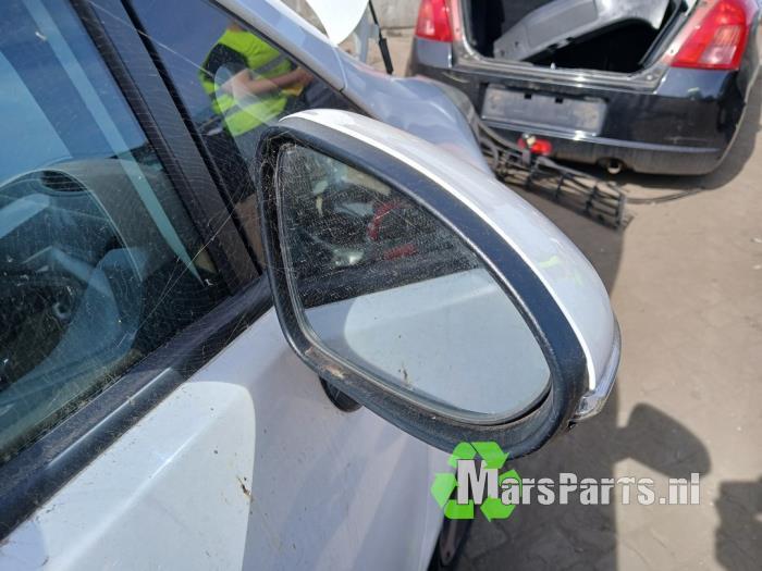 Buitenspiegel rechts van een Kia Rio, Auto-onderdelen, Spiegels, Kia, Gebruikt, 3 maanden garantie, Ophalen of Verzenden