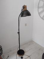 Vloerlamp, Huis en Inrichting, Lampen | Vloerlampen, Ophalen, Zo goed als nieuw, 150 tot 200 cm